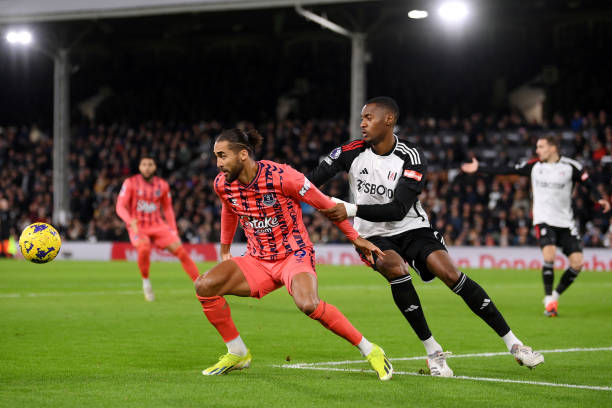 主地位的建 主地位的建