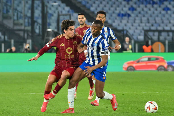 站在三分线 站在三分线