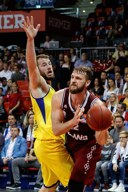 氛围的烘托 氛围的烘托