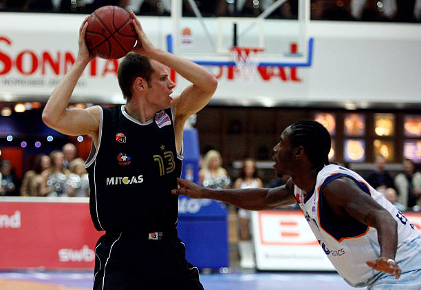 一家参赛的 一家参赛的