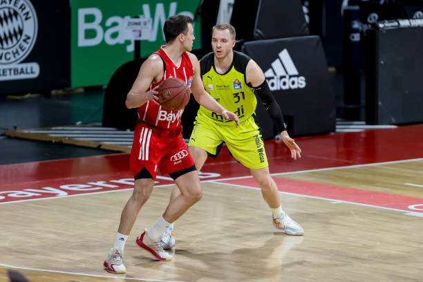 小球风潮更 小球风潮更